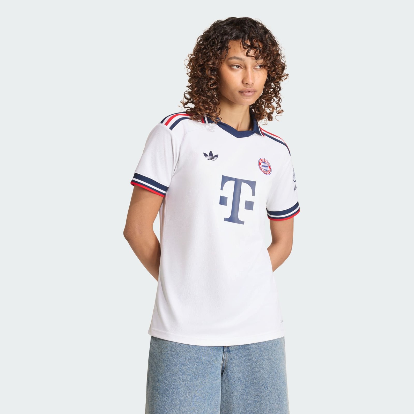 Camisa Feminina Adidas Bayern de Munique 2026/27 II Camisa Feminina Adidas Bayern de Munique 2026/27 II