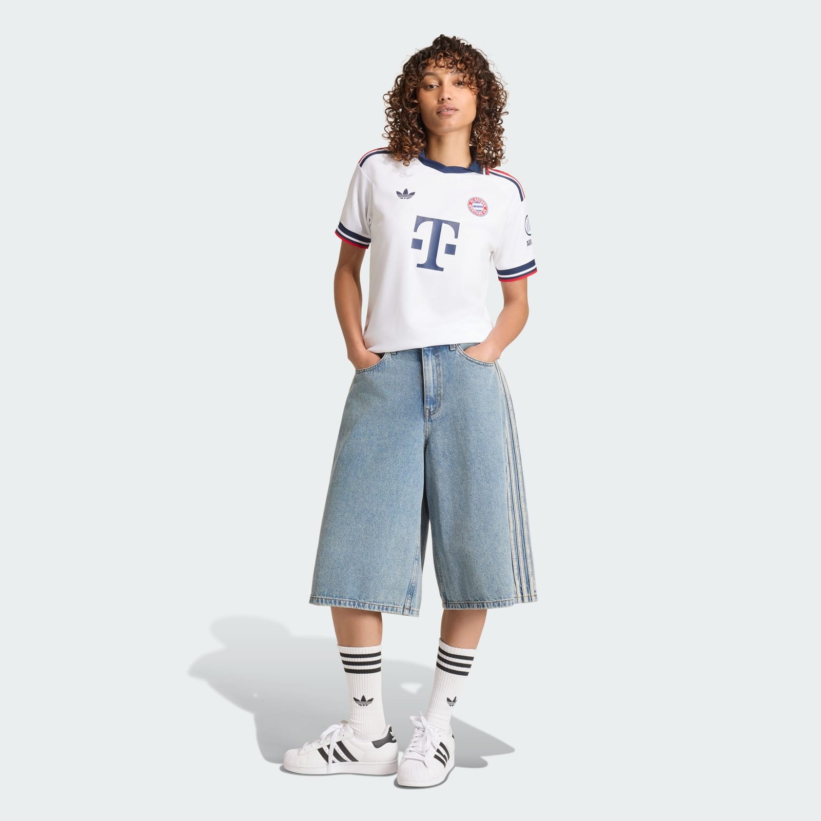 Camisa Feminina Adidas Bayern de Munique 2026/27 II Camisa Feminina Adidas Bayern de Munique 2026/27 II