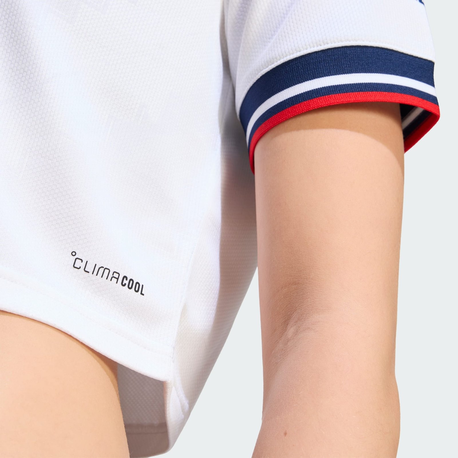 Camisa Feminina Cropped Adidas Bayern de Munique 2026/27 II Camisa Feminina Cropped Adidas Bayern de Munique 2026/27 II
