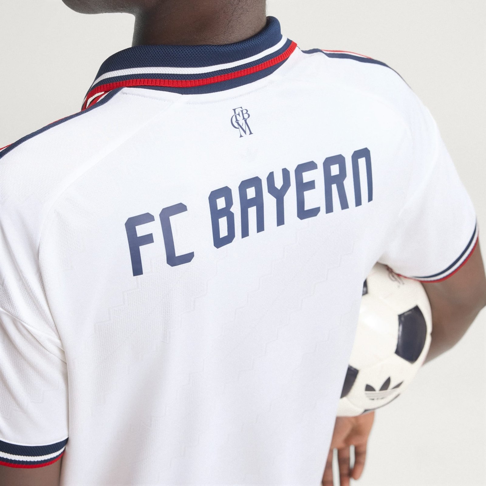 Camisa Adidas Bayern de Munique 2026/27 II Jogador Camisa Adidas Bayern de Munique 2026/27 II Jogador