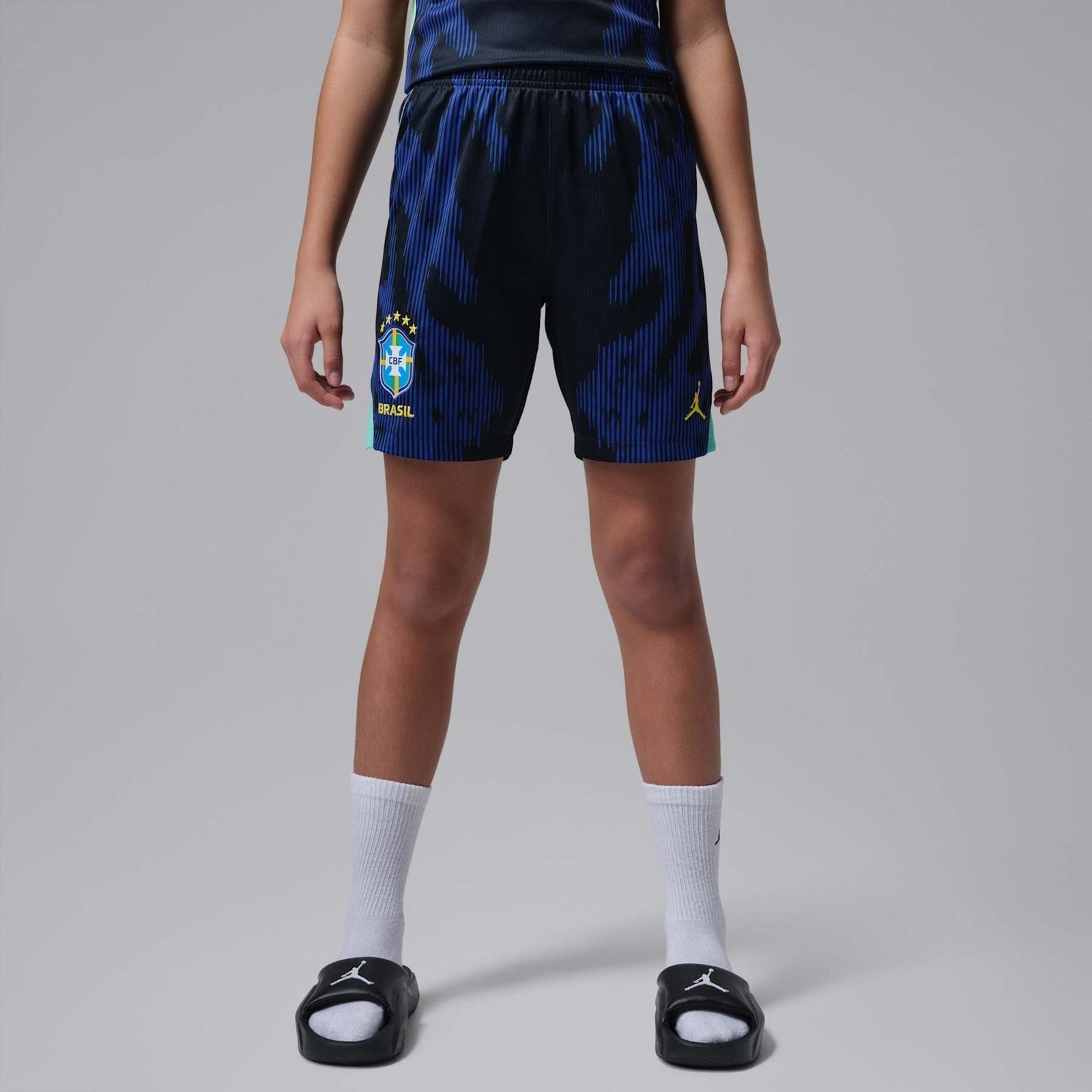 Shorts Brasil Jordan II 2026/27 Torcedor Pro Infantil Shorts Brasil Jordan II 2026/27 Torcedor Pro Infantil