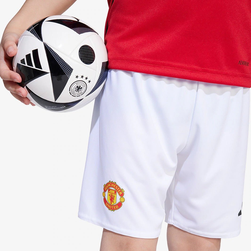 Conjunto Infantil Adidas Manchester United 2025/26 Torcedor Conjunto Infantil Adidas Manchester United 2025/26 Torcedor