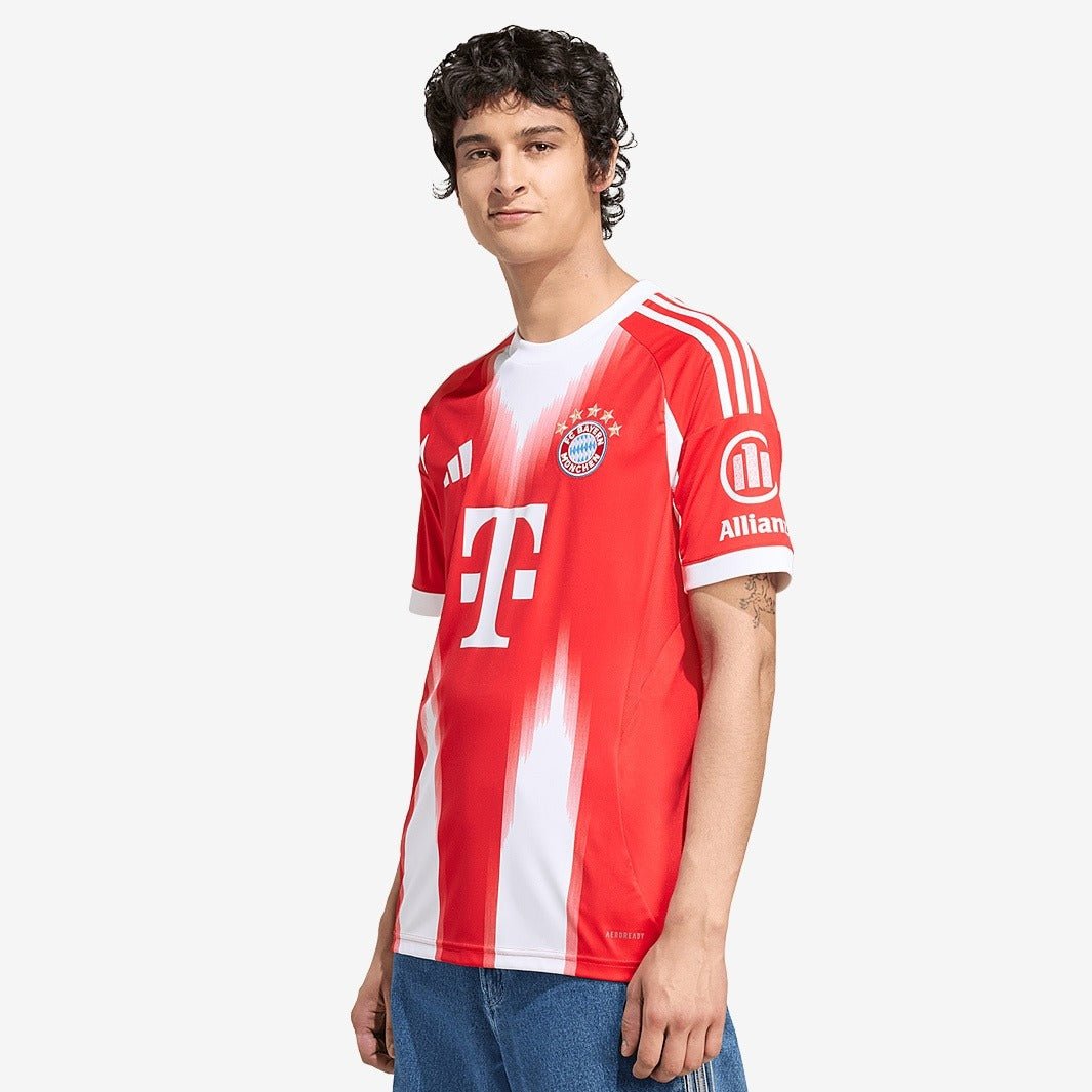 Camisa adidas Bayern de Munique 2025/26 I Torcedor Camisa adidas Bayern de Munique 2025/26 I Torcedor