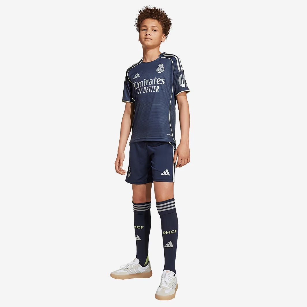 Conjunto Infantil adidas Real Madrid 2025/26 II