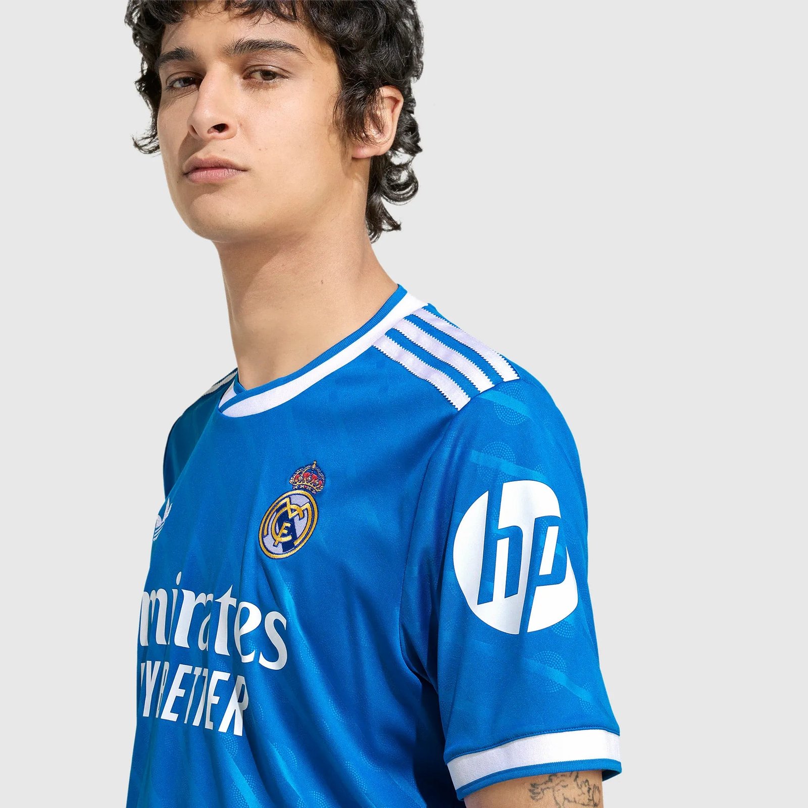 Camisa adidas Real Madrid 2025/26 III Camisa adidas Real Madrid 2025/26 III