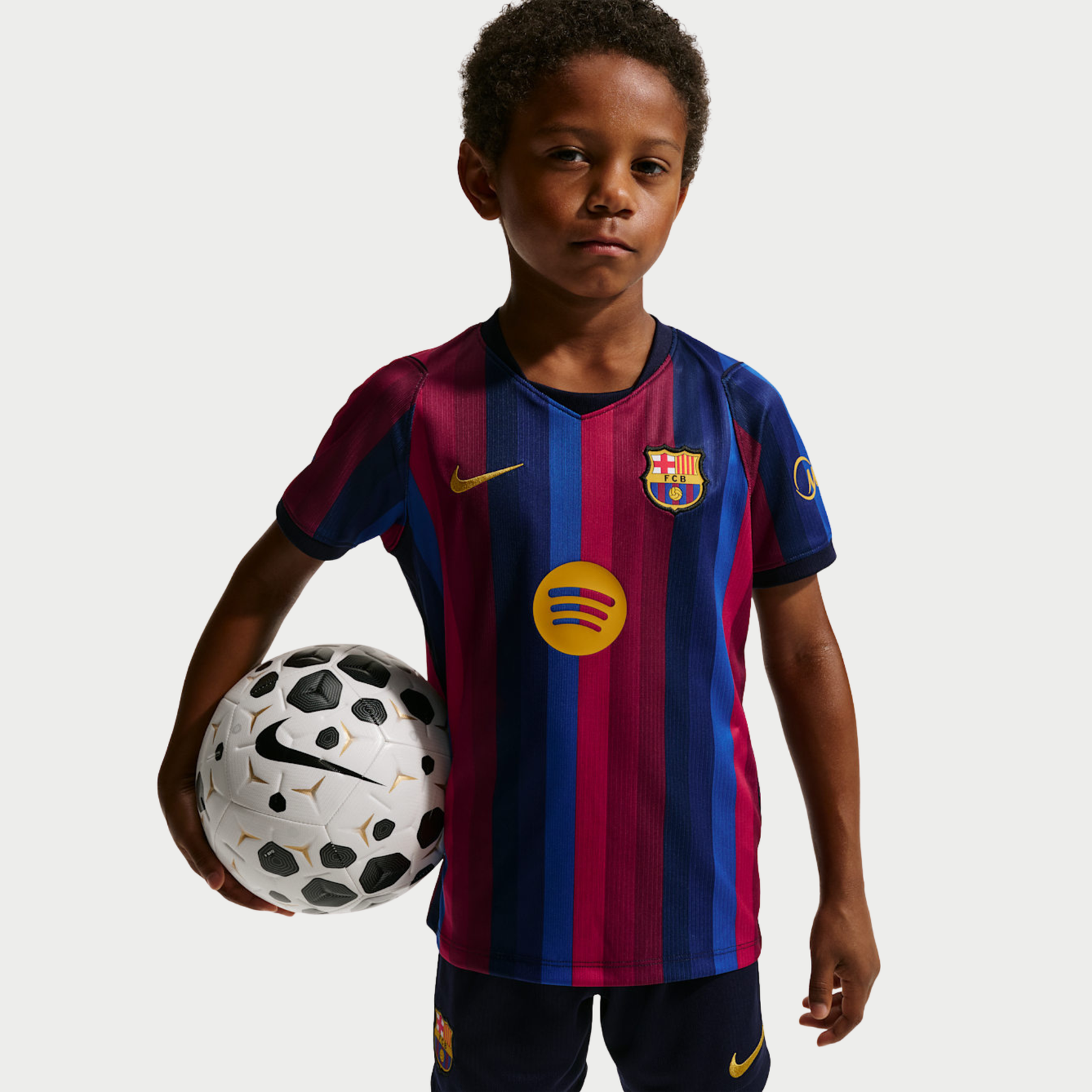 Conjunto Infantil Nike Barcelona 2026/27 I Conjunto Infantil Nike Barcelona 2026/27 I