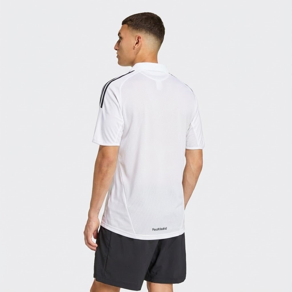 Camisa Retrô Real Madrid 2005/06 I Camisa Retrô Real Madrid 2005/06 I