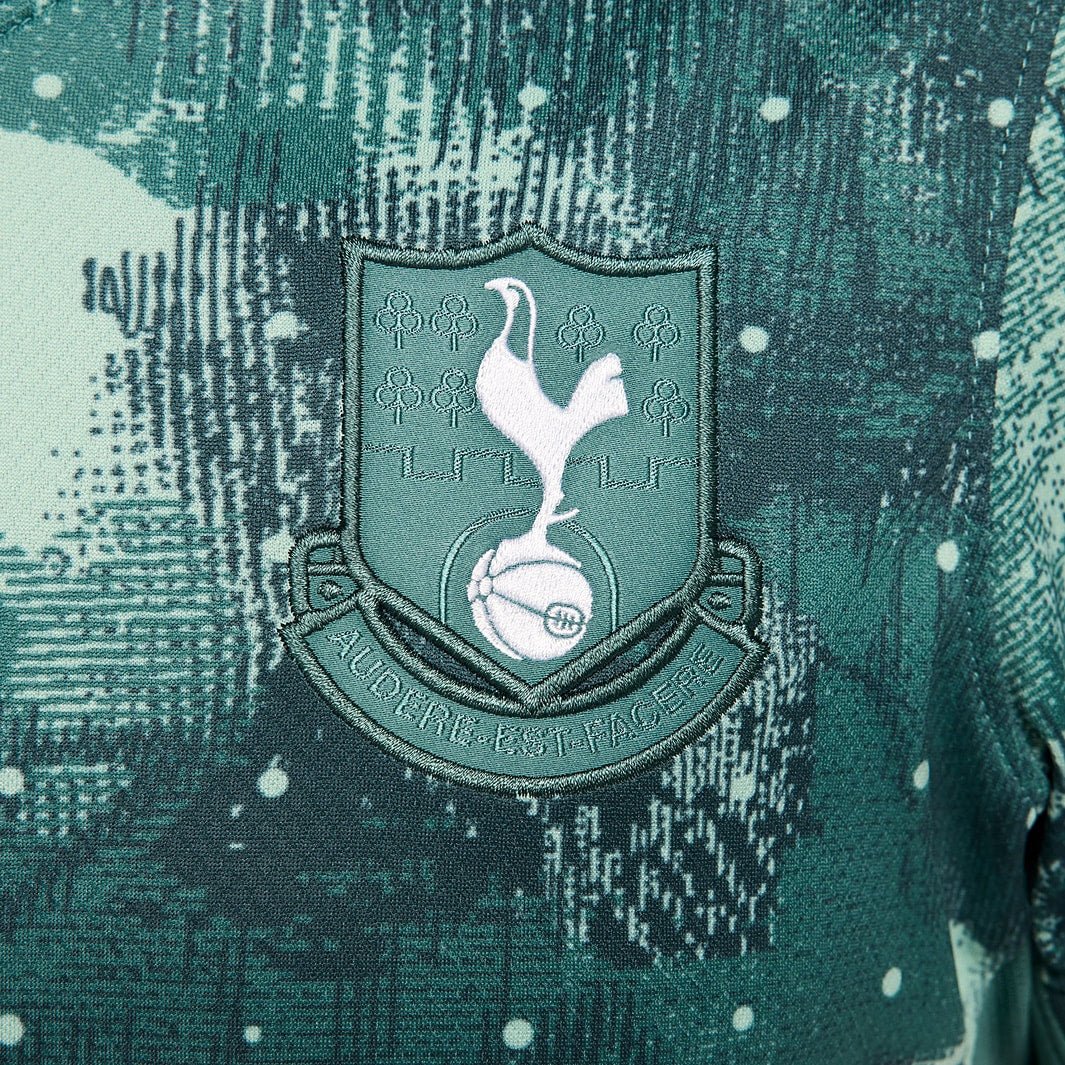 Camisa Feminina Nike Tottenham FC 2024/25 III Camisa Feminina Nike Tottenham FC 2024/25 III