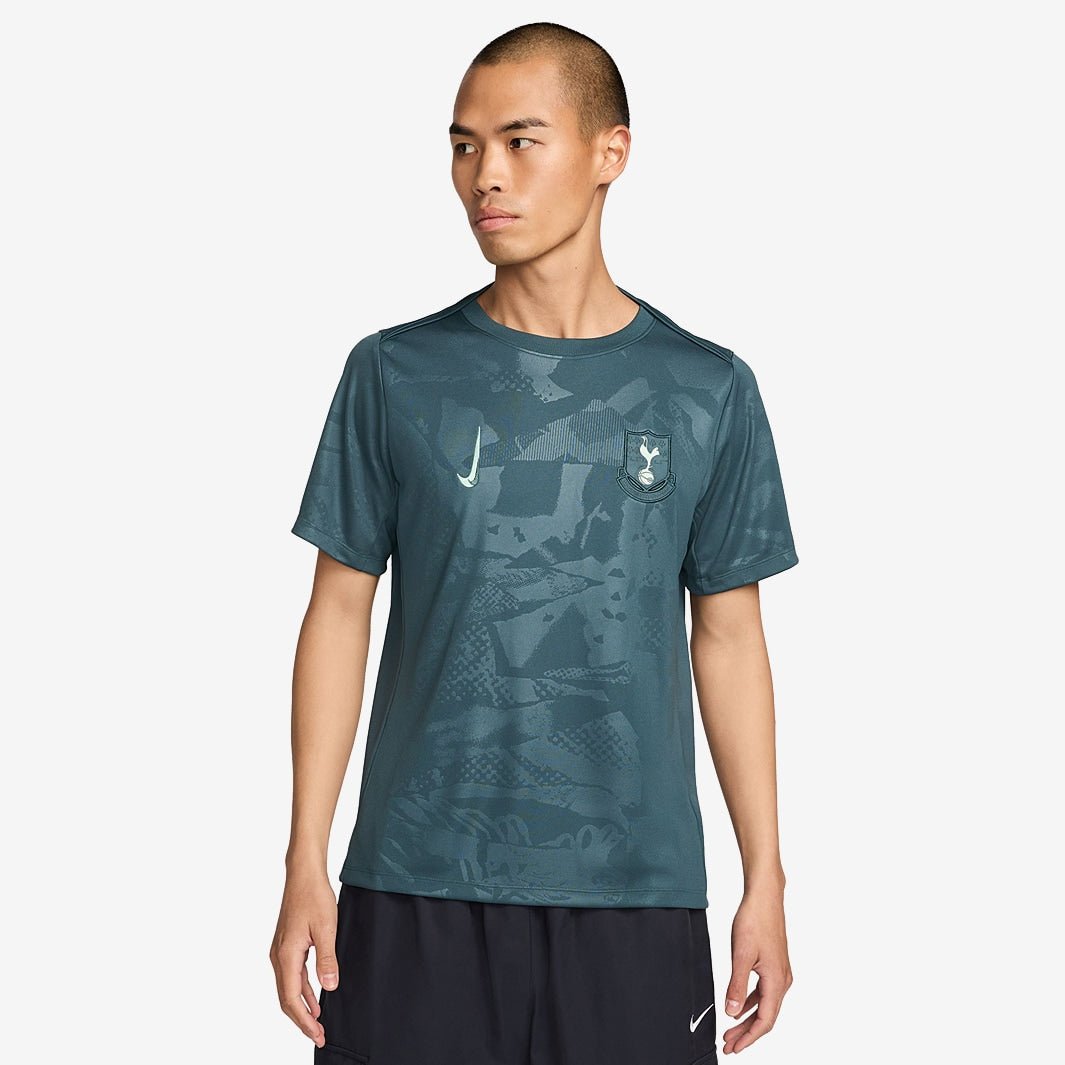 Camisa Nike Tottenham FC 2024/25 Pré-Jogo Camisa Nike Tottenham FC 2024/25 Pré-Jogo