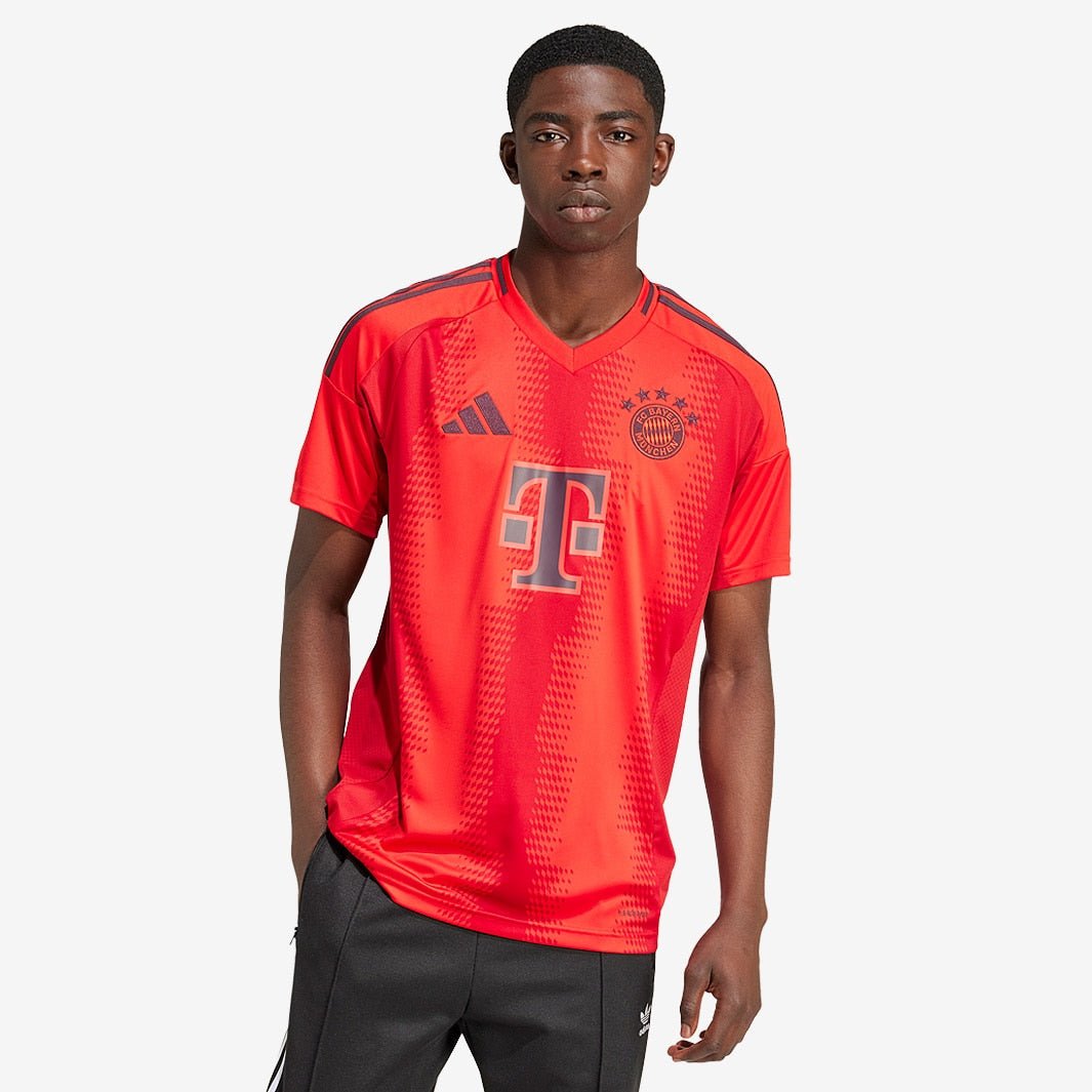 Camisa adidas Bayern de Munique 2024/25 I Torcedor Camisa adidas Bayern de Munique 2024/25 I Torcedor