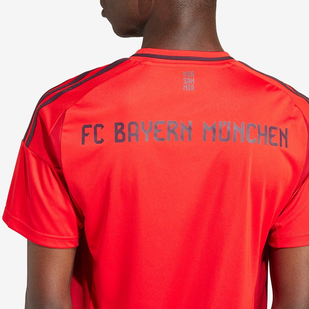 Camisa adidas Bayern de Munique 2024/25 I Torcedor Camisa adidas Bayern de Munique 2024/25 I Torcedor