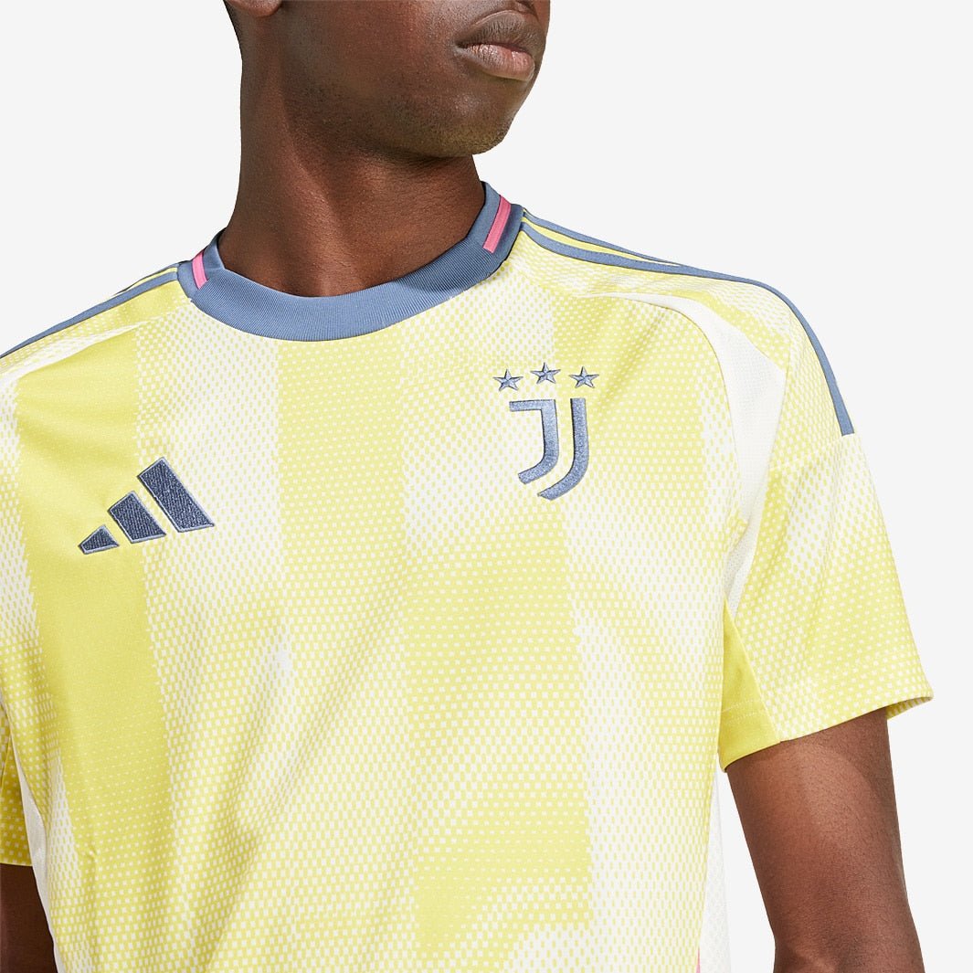 Camisa adidas Juventus FC 2024/25 II Camisa adidas Juventus FC 2024/25 II