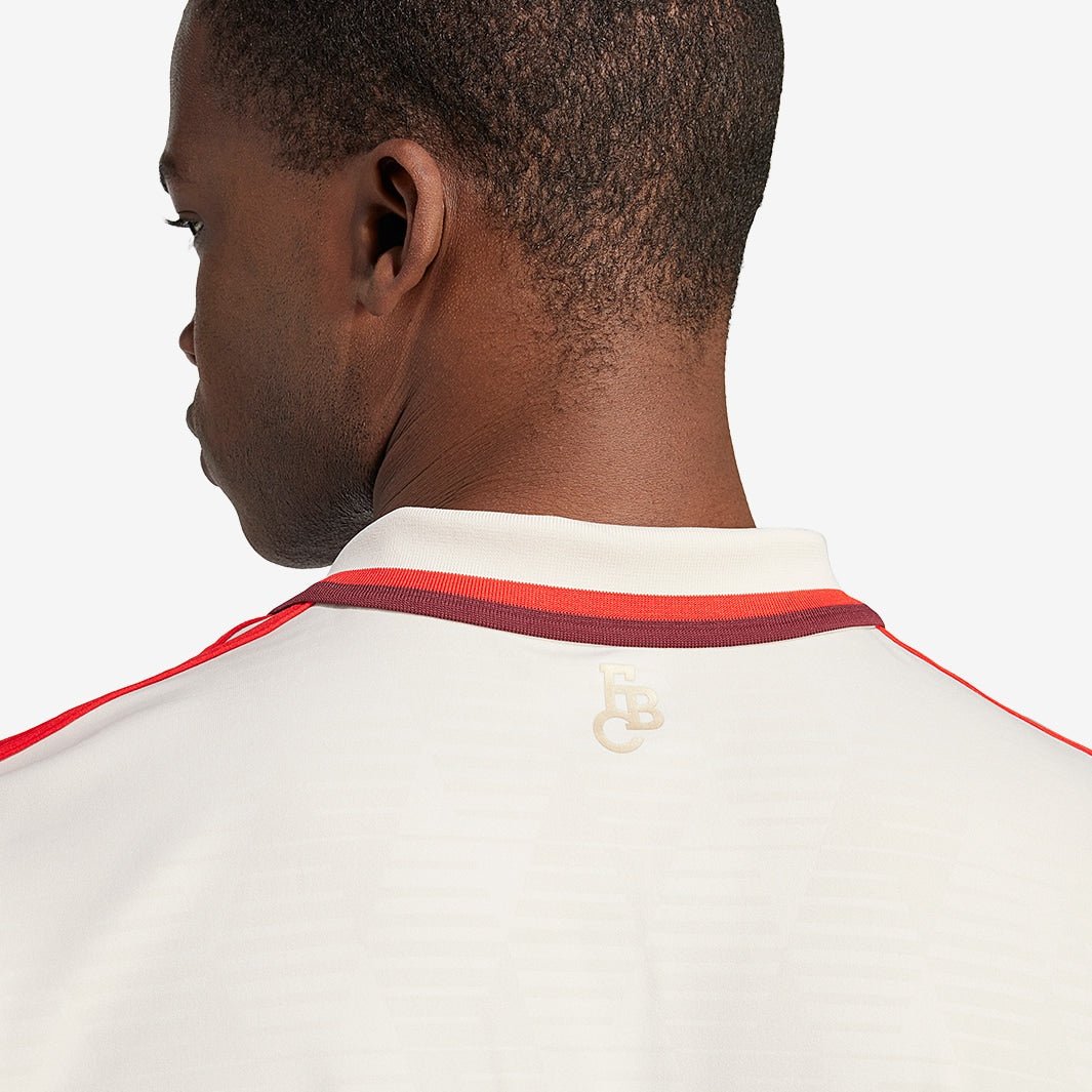 Camisa adidas Originals Bayern de Munique 2024/25 III Torcedor Camisa adidas Originals Bayern de Munique 2024/25 III Torcedor