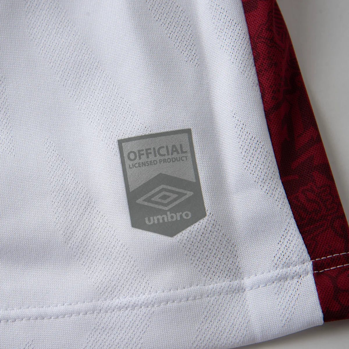 Camisa Feminina Umbro Fluminense 2025/26 II Camisa Feminina Umbro Fluminense 2025/26 II
