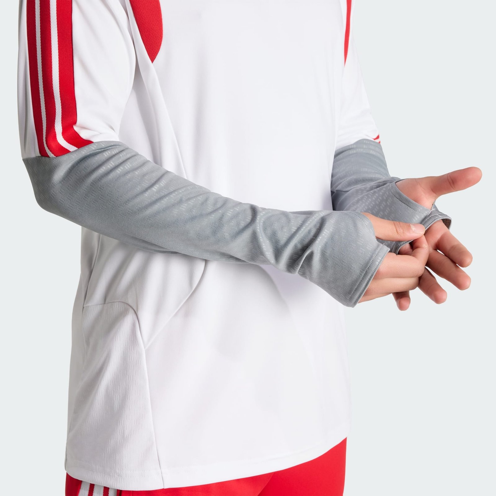 Jaqueta Internacional 2026/27 Treino II Jaqueta Internacional 2026/27 Treino II