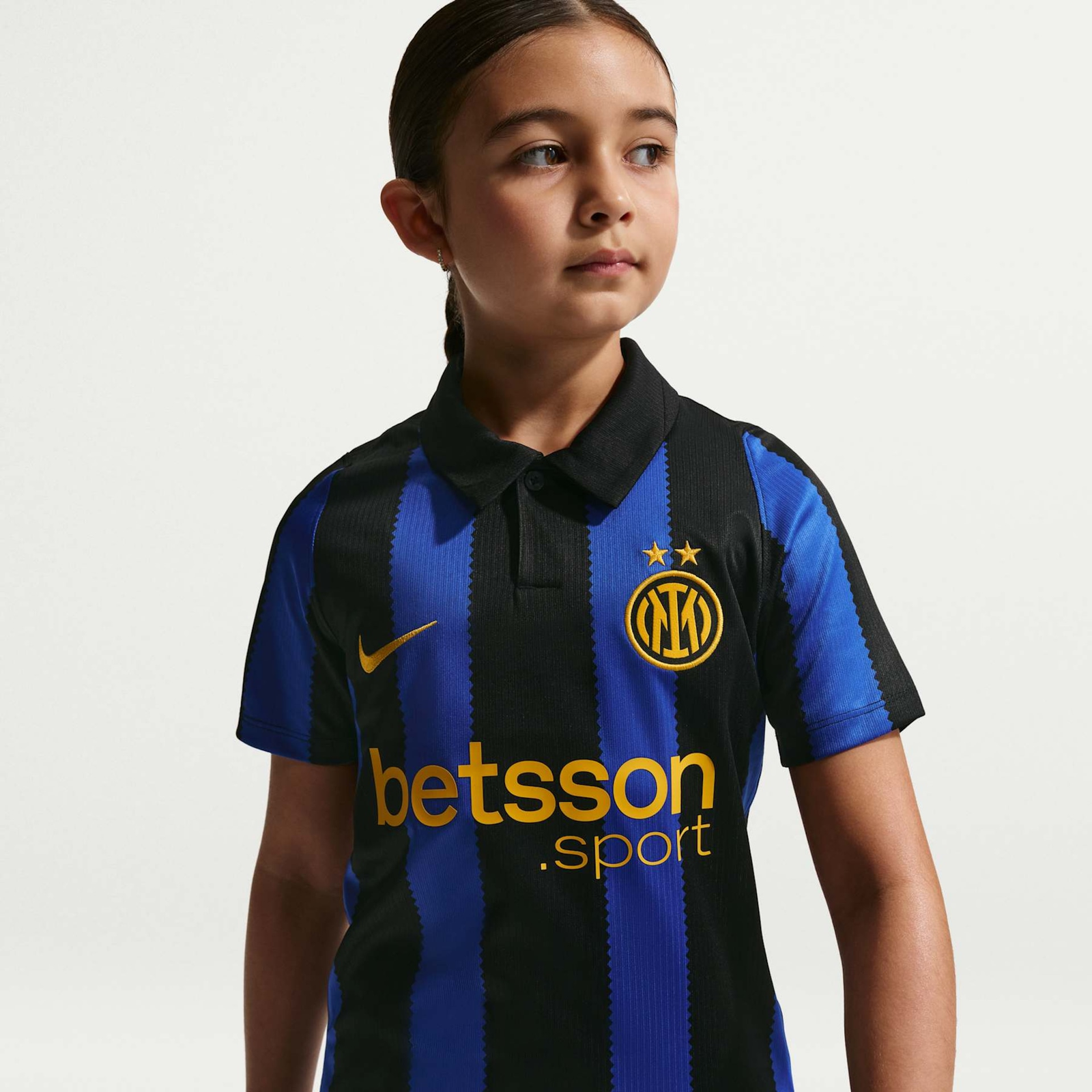 Conjunto Infantil Nike Inter de Milão 2026/27 I Conjunto Infantil Nike Inter de Milão 2026/27 I