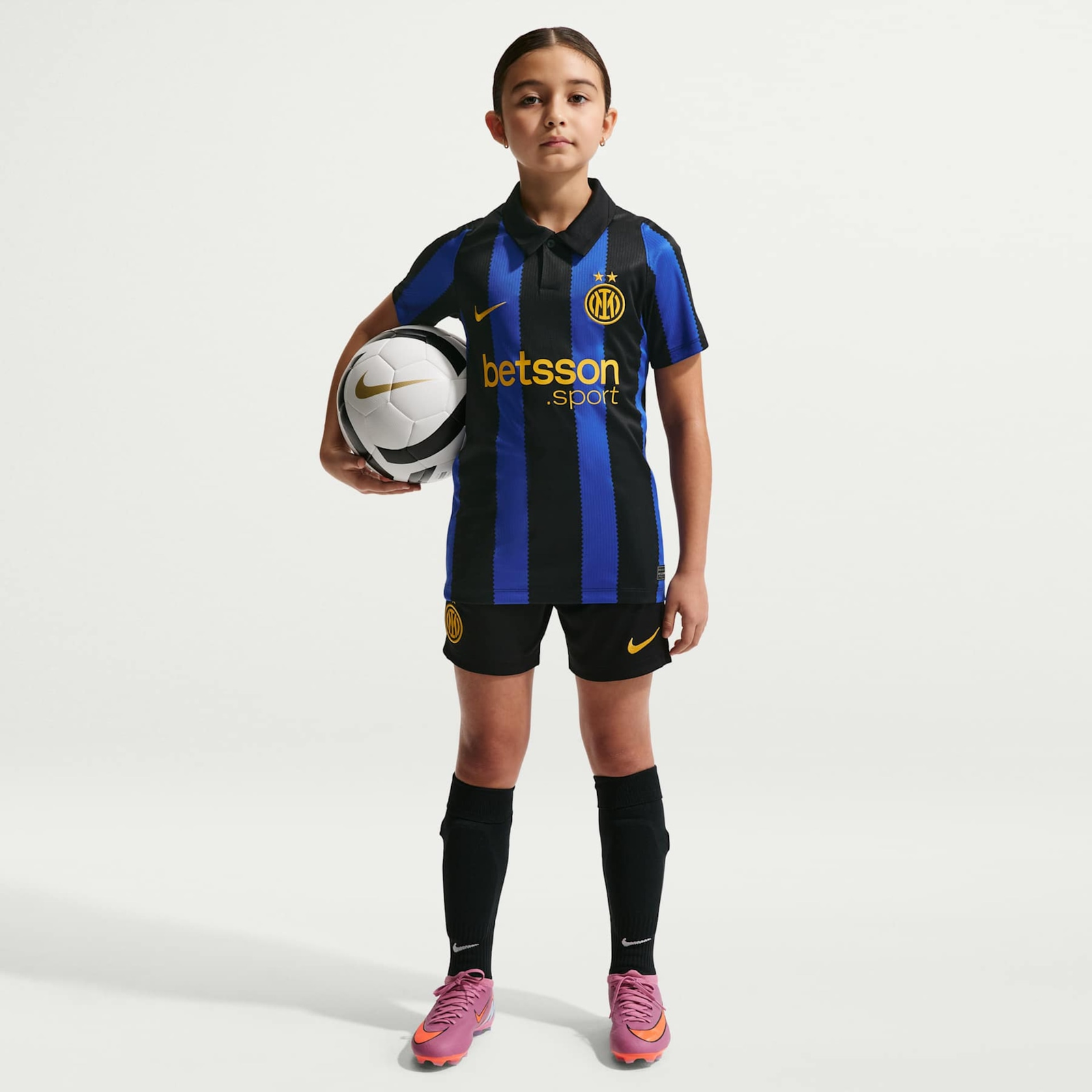 Conjunto Infantil Nike Inter de Milão 2026/27 I Conjunto Infantil Nike Inter de Milão 2026/27 I