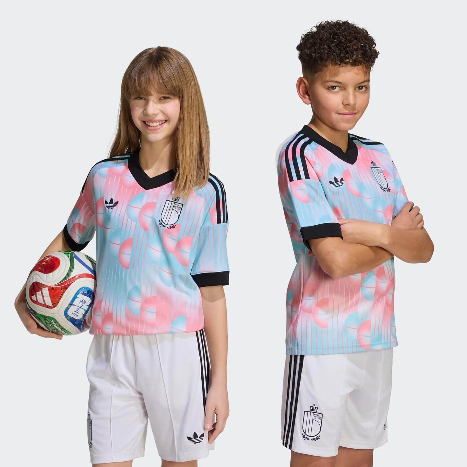 Conjunto Infantil Bélgica 2026/27 II Kit Conjunto Infantil Bélgica 2026/27 II Kit