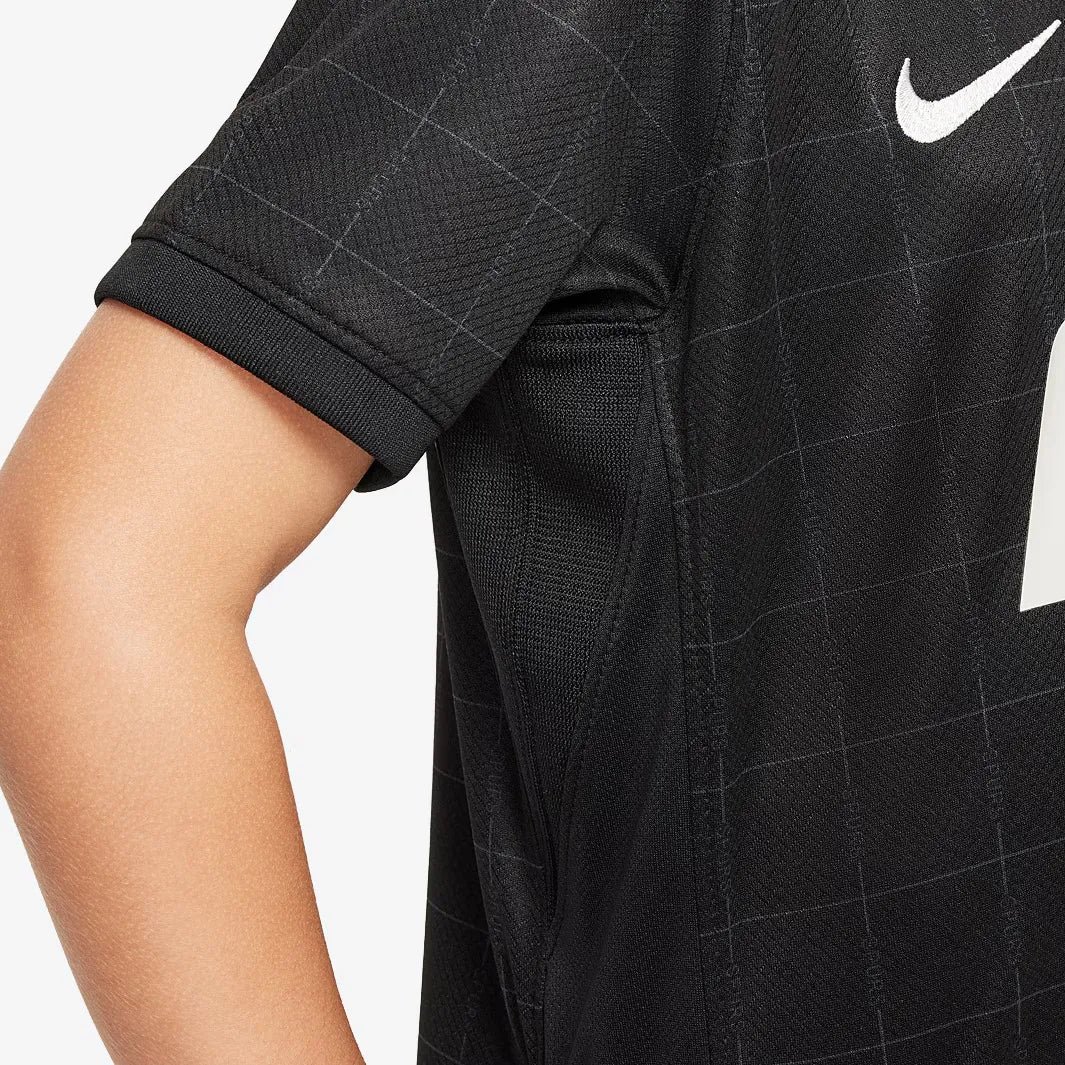 Conjunto Infantil Nike Tottenham 2025/26 II Torcedor Conjunto Infantil Nike Tottenham 2025/26 II Torcedor