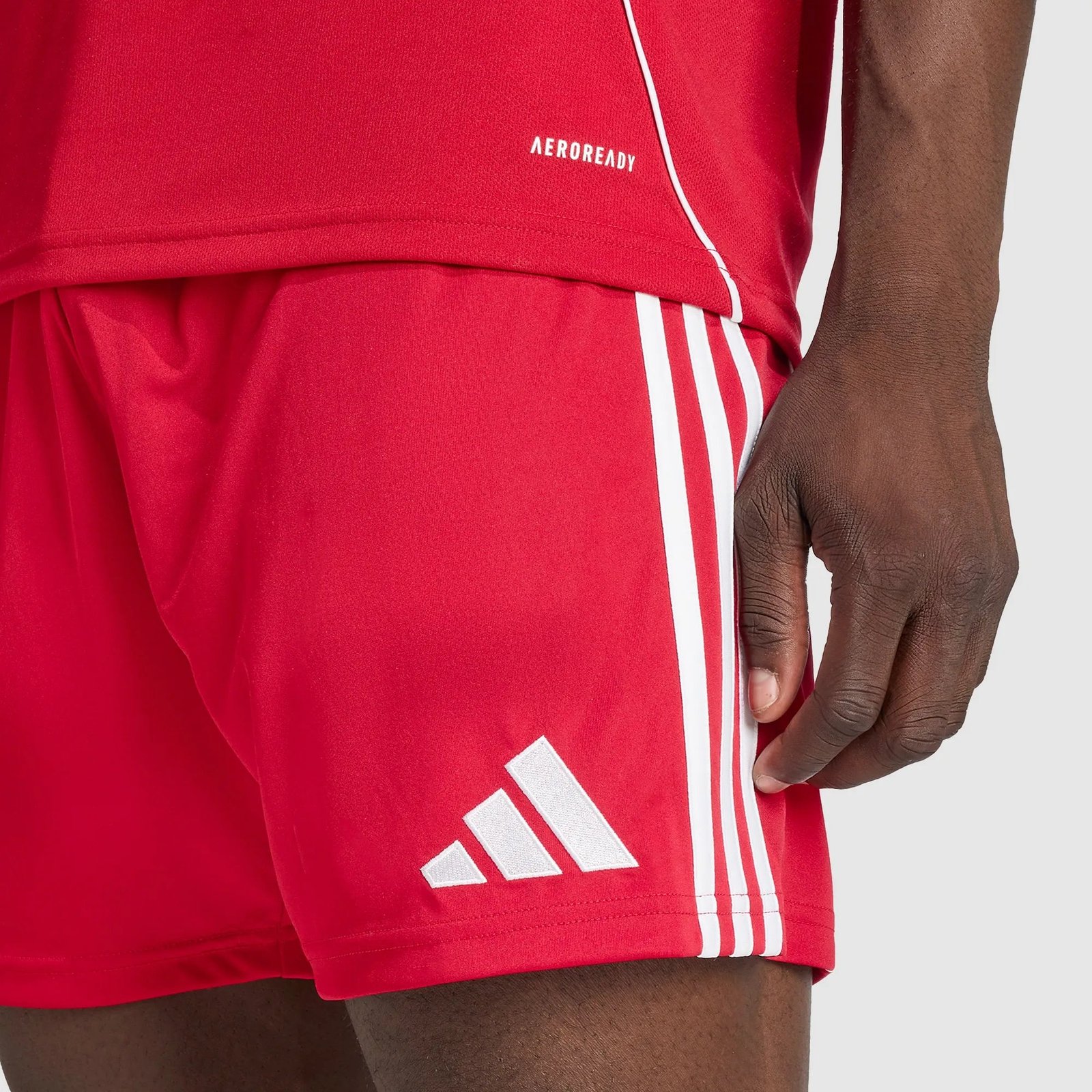 Shorts Adidas Liverpool 2025/26 I Shorts Adidas Liverpool 2025/26 I