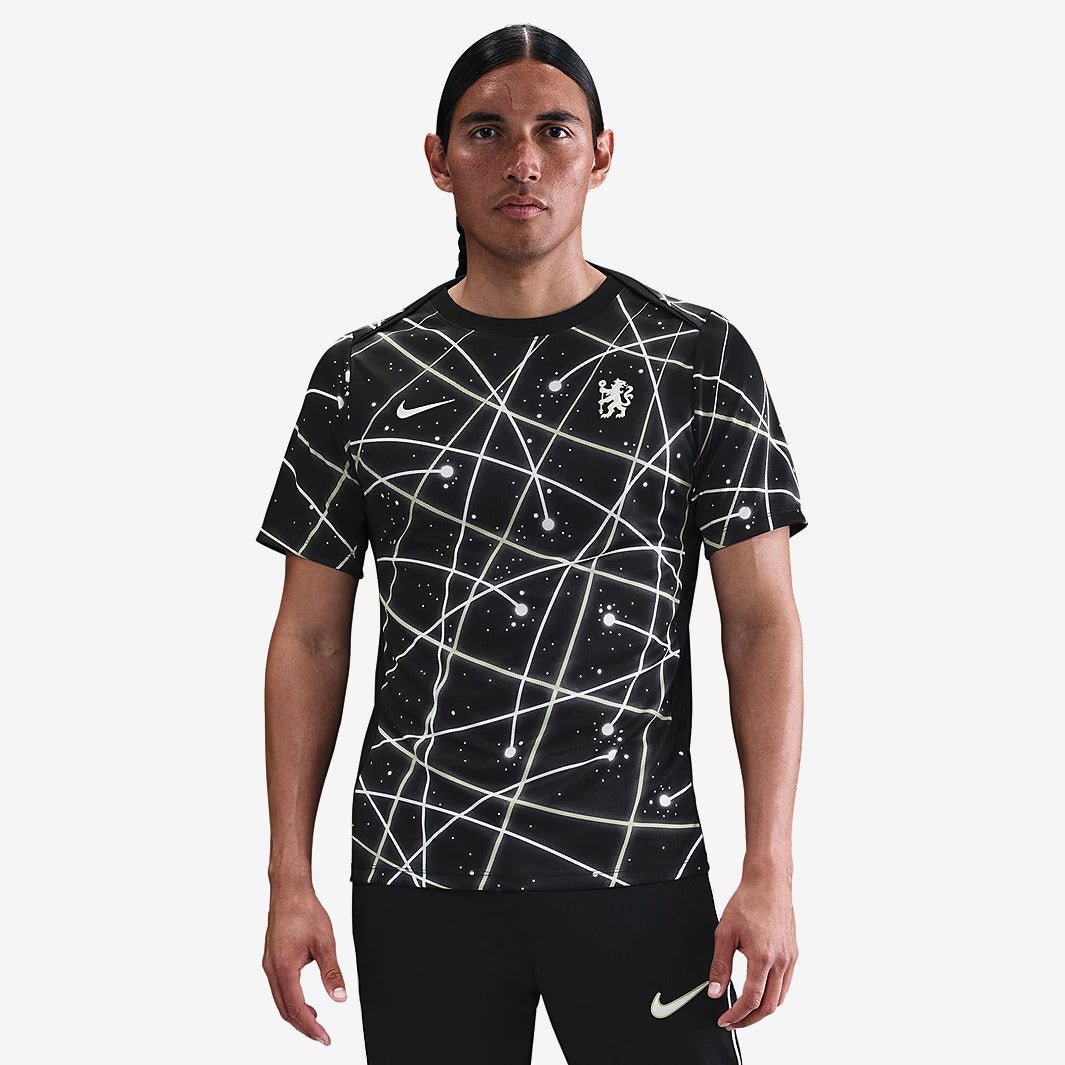 Camisa Nike Chelsea 2025/26 Pré-Jogo Camisa Nike Chelsea 2025/26 Pré-Jogo