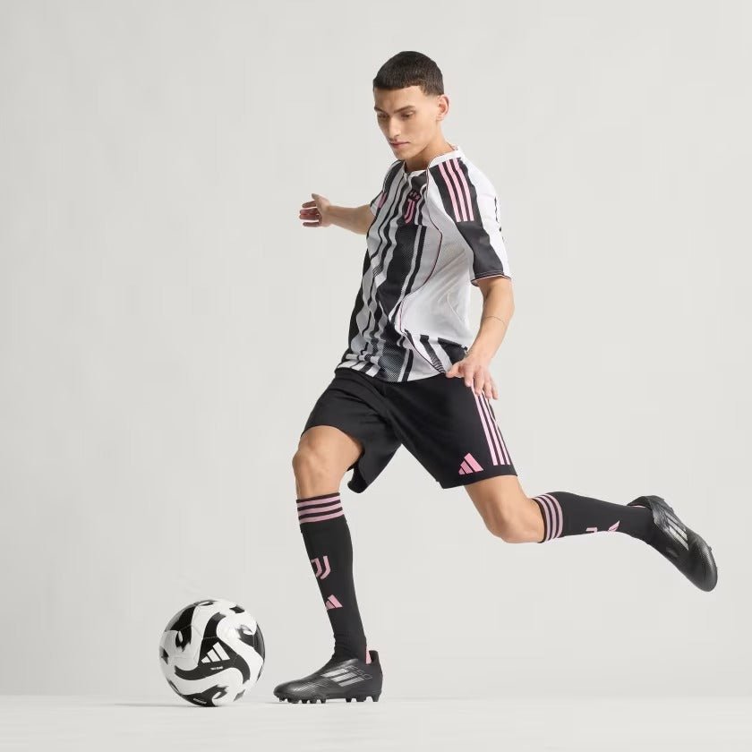 Camisa adidas Juventus FC 2025/26 I Jogador Camisa adidas Juventus FC 2025/26 I Jogador