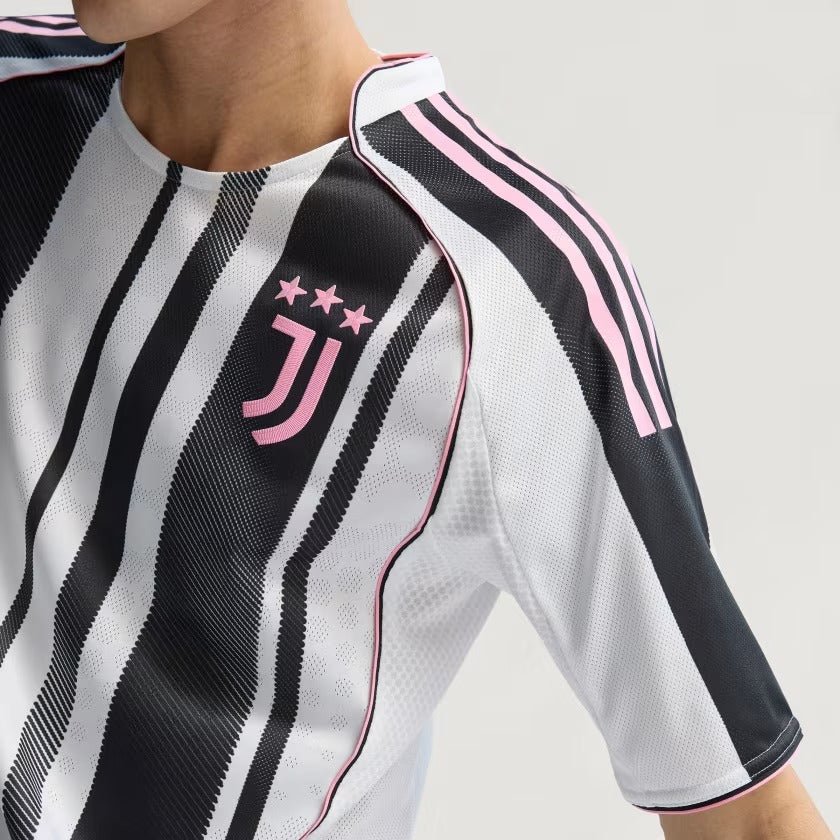 Camisa adidas Juventus FC 2025/26 I Jogador Camisa adidas Juventus FC 2025/26 I Jogador