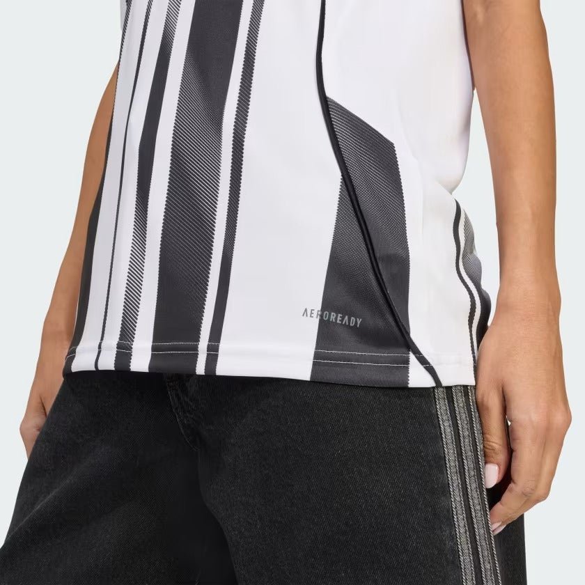 Camisa Feminina adidas Juventus FC 2025/26 I Camisa Feminina adidas Juventus FC 2025/26 I