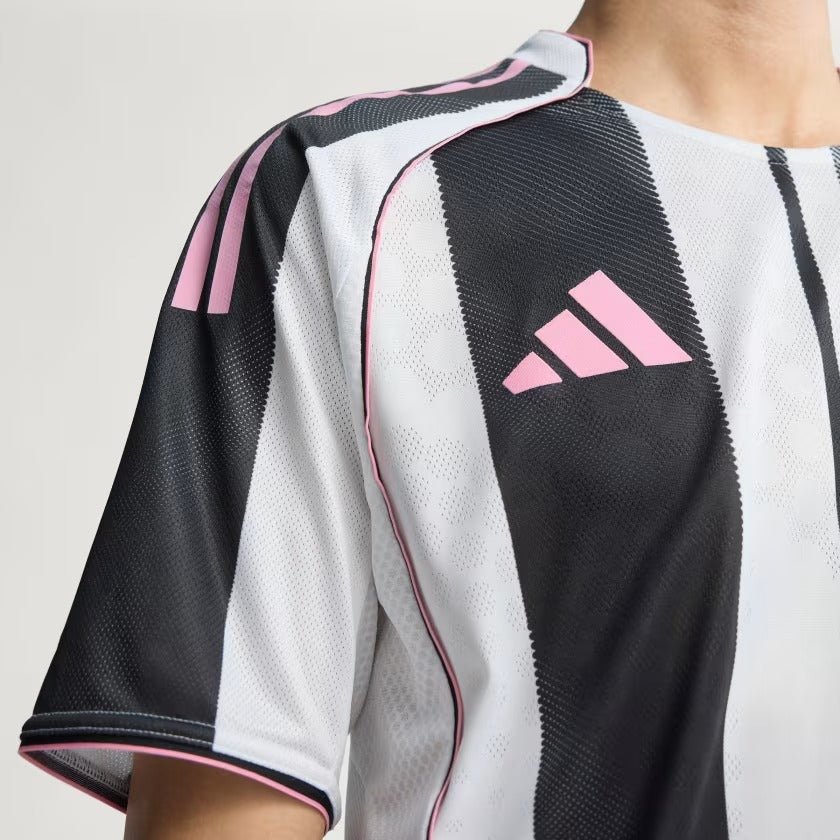Camisa adidas Juventus FC 2025/26 I Jogador Camisa adidas Juventus FC 2025/26 I Jogador