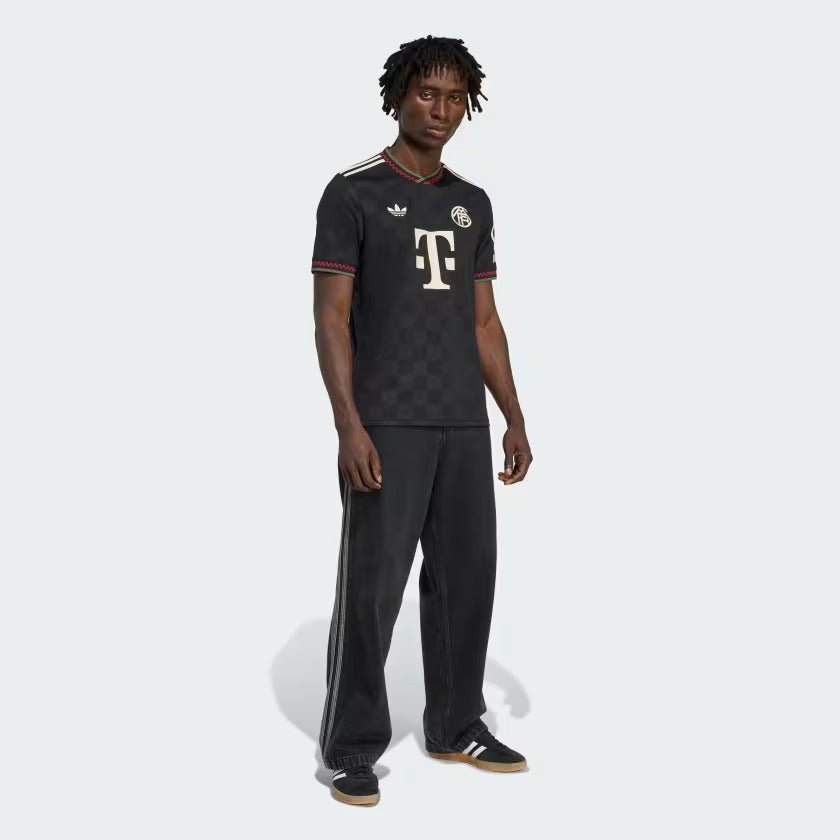 Camisa adidas Bayern de Munique 2025/26 III Camisa adidas Bayern de Munique 2025/26 III
