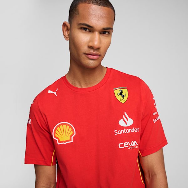 Camiseta Scuderia Ferrari Team Masculina Camiseta Scuderia Ferrari Team Masculina